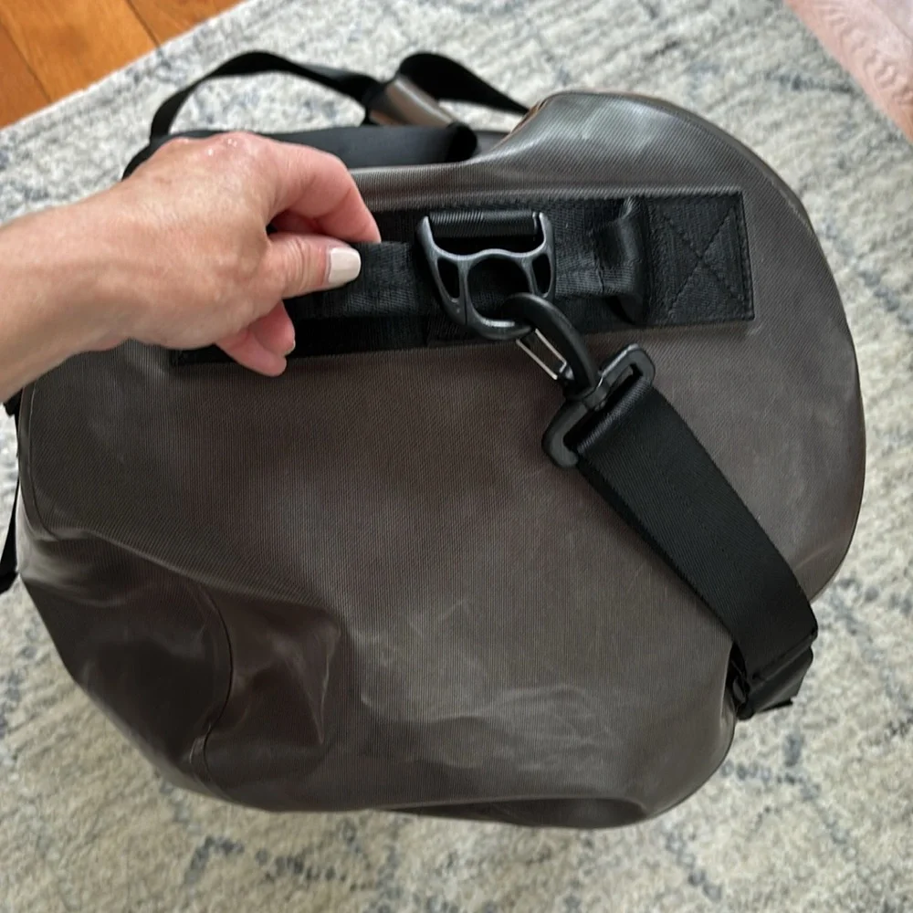 Mier waterproof duffle - Picture 8 of 9